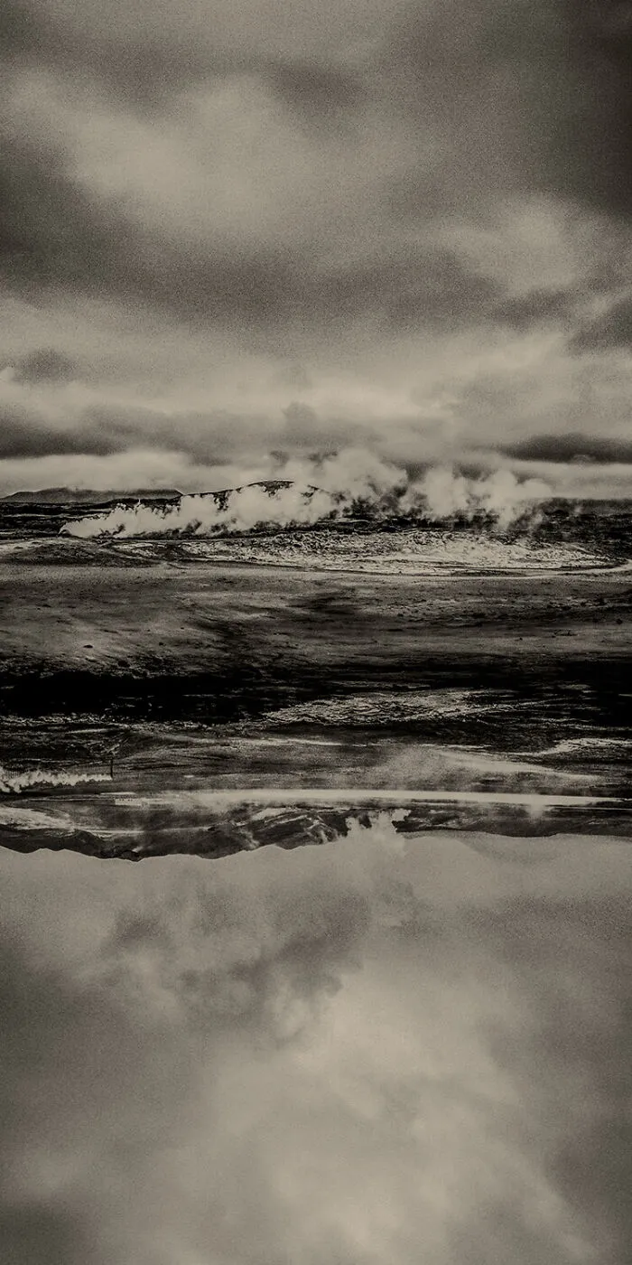 Exploring Iceland's Surreal Beauty: Attila Ataner's Dreamscapes (14 Pics)