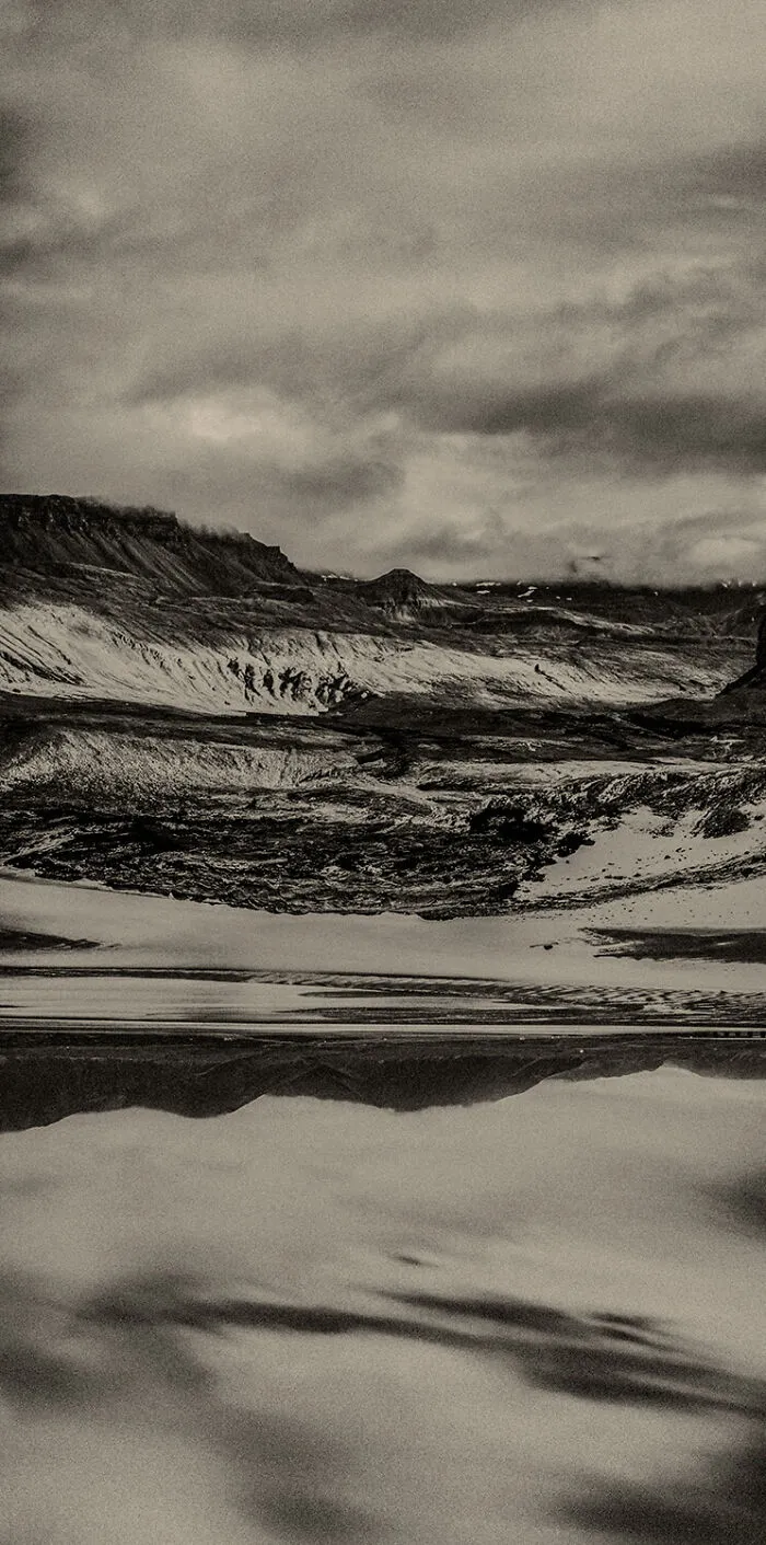 Exploring Iceland's Surreal Beauty: Attila Ataner's Dreamscapes (14 Pics)