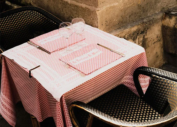 37 Red Flags Indicating You Should Immediately Leave The Restaurant