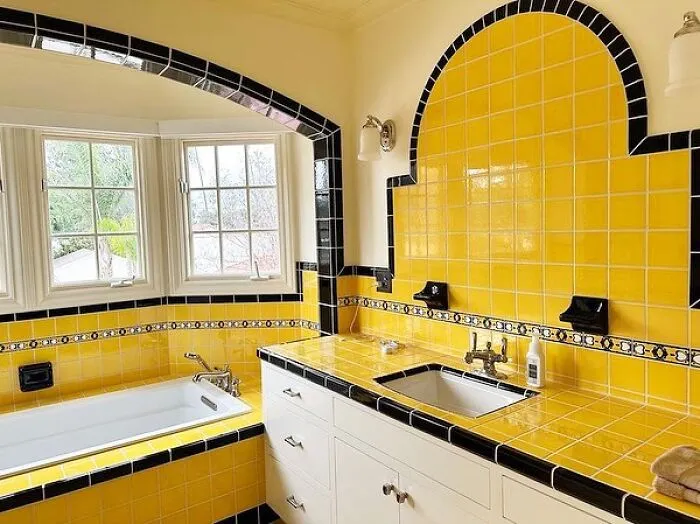Groovy Vibes: 30 Fun And Funky Pictures Of Vintage Bathroom Aesthetics To Take You Back In Time