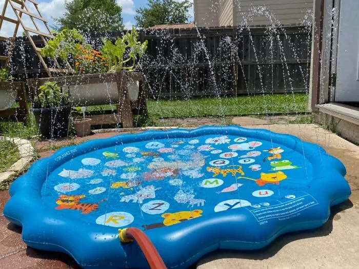 Turn Your Yard Into A Water Wonderland With A <a Style="Display:inline;" Href="Https://Www.amazon.com/Splashez-Sprinkler-Splash-Wading-Learning/Dp/B07mnmt3m7?ie=utf8&th=1&linkcode=ll1&tag=bpstingray-20&linkid=bcf256a18b0b4683317e60add3e20d4d&language=en_us&ref_=as_li_ss_tl" Target="_blank"><span Style="Font: Inherit; Color: #d74b1f;"> Splash Pad And Sprinkler Combo</Span>!