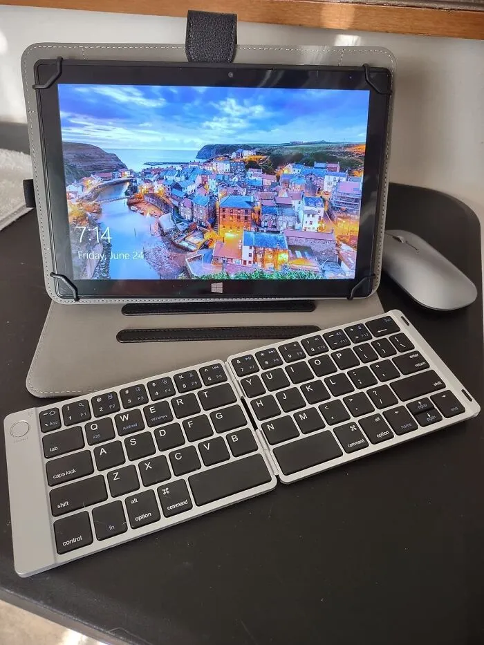Say Goodbye To Cramped Typing And Hello To Efficient Work With The Versatile <a Style="Display:inline;" Href="Https://Www.amazon.com/Samsers-Foldable-Bluetooth-Keyboard-Rechargeable/Dp/B07knhlhdw?ie=utf8&linkcode=ll1&tag=bpibis-20&linkid=aa68871ab827064aa80b7da435b17b93&language=en_us&ref_=as_li_ss_tl"_blank"><span Style="Font: Inherit; Color: #d74b1f;"> Samsers Foldable Bluetooth Keyboard</Span>