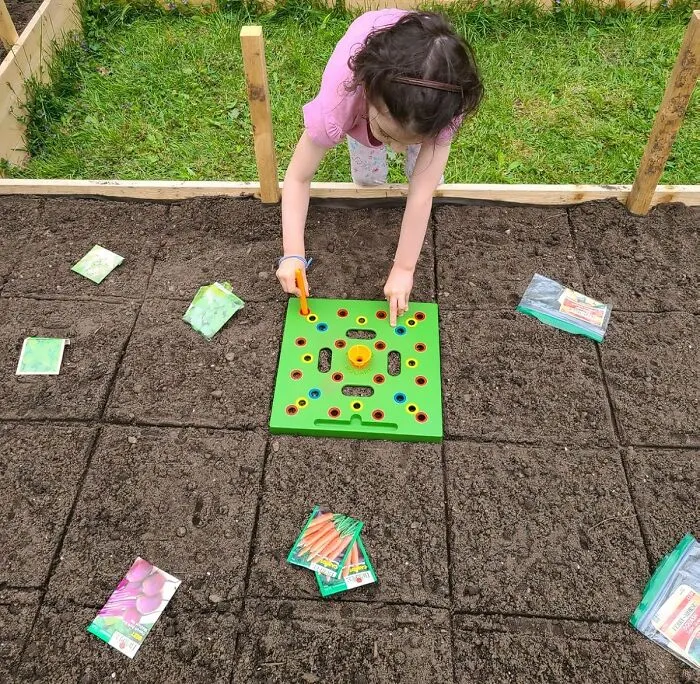 Stop Overcrowding Your Plants And Give Them The Space They Need To Thrive With The  <a Style="Display:inline;" Href="Https://Www.amazon.com/Dp/B00us8eswk?ascsubtag=5962099%2c9%2c31%2cd%2c0%2c0%2c0%2c900%3a2%3b974%3a3%3b1125%3a1%3b1242%3a1%2c16753651%2c0%2c0%2cgoogle&aa_adgroupid=adv_pg-1760926_b00us8eswk&aa_campaignid=adv_pub-01gznrqwt17794dan5g0t3579y-513_extid-Org-21949126c81417e9&maas=maas_adg_api_589720122880439999_macro_1_124&aa_creativeid=unknown&btn_ref=srctok-877cc7190d74fea3&linkcode=ll1&tag=bplobster-20&linkid=ef590ac7a0946ab4c9756bda68846032&language=en_us&ref_=as_li_ss_tl" Target="_blank"><span Style="Font: Inherit; Color: #d74b1f;"> Seeding Square Tool</Span>