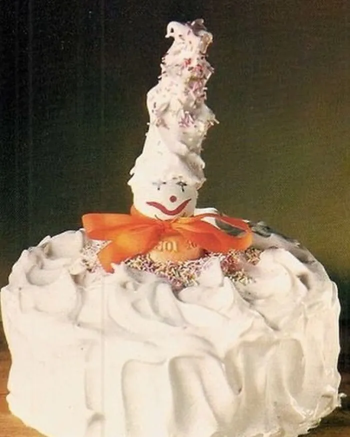 30 Hilariously Bizarre Vintage Food Pics That Prove People’s Creativity Had No Limits Back Then