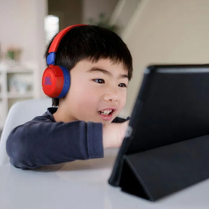 <a style="display:inline;" href="https://www.amazon.com/JBL-Wireless-Bluetooth-Headphones-Playtime/dp/B08T6H648Z?pf_rd_p=f8918a91-ec8c-43ca-a231-a41e735c3f3a&pf_rd_r=ABA6QEZERGBHXYXDWHVF&sr=1-15-241550c2-c0e8-4418-bb10-da46301eab71&th=1&linkCode=ll1&tag=bplynx-20&linkId=164958ad249d4570dbcd66042002ff5b&language=en_US&ref_=as_li_ss_tl" target="_blank"><span style="font: inherit; color: #d74b1f;"> JBL Kids Wireless Headphones</span>: Let Your Little Ones Groove To Their Own Beat, Safely And Wire-Free
