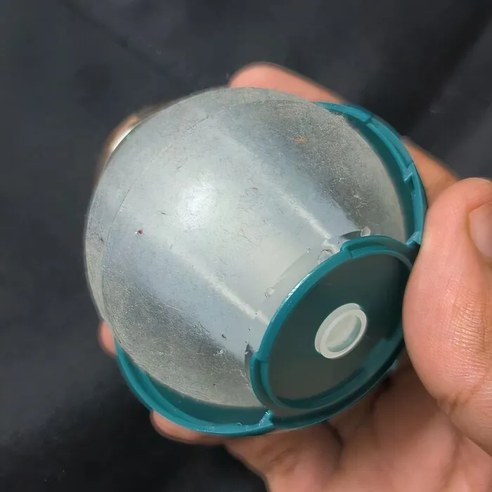 Effortlessly Remove Pet Hair, Lint, And Debris From Any Surface With The Innovative <a Style="Display:inline;" Href="Https://Www.amazon.com/Dp/B09mqfhkg4?asc_item-ID=amzn1.ideas.2lrtpthxtfg4t&th=1&linkcode=ll1&tag=bpwalrus-20&linkid=141de99f8465804d010d8ff404c0129b&language=en_us&ref_=as_li_ss_tl" Target="_blank"><span Style="Font: Inherit; Color: #d74b1f;"> Washable Reusable Gel Lint Roller</Span>