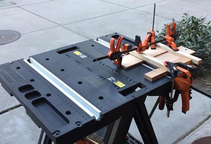 <a Style="Display:inline;" Href="Https://Www.amazon.com/Workbench-Lightweight-Worktable-Heavy-Duty-Wx051/Dp/B01hrebz3m?ie=utf8&linkcode=ll1&tag=bpparrot-20&linkid=6ec6e566222a17b7c5dd1d304aae09cc&language=en_us&ref_=as_li_ss_tl" Target="_blank"><span Style="Font: Inherit; Color: #d74b1f;"> Folding Work Table & Sawhorse</Span>: From DIY Projects To Home Renovations, This Multi-Functional Tool Has You Covered