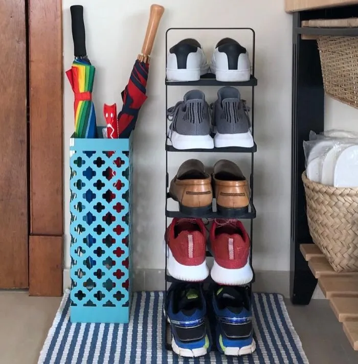 <a Style="Display:inline;" Href="Https://Www.amazon.com/Yamazaki-Schuhregal-Schwarz-Minimalistisches-Design/Dp/B00t7csnre?ie=utf8&th=1&linkcode=ll1&tag=bphorse-20&linkid=857ecc2aca5185f93d72842f3a12d33f&language=en_us&ref_=as_li_ss_tl" Target="_blank"><span Style="Font: Inherit; Color: #d74b1f;"> Compact Modern Metal Shoe Rack</Span>: The Sturdy And Stylish Shoe Rack That's Perfect For Entryways, Closets, Or Bedrooms