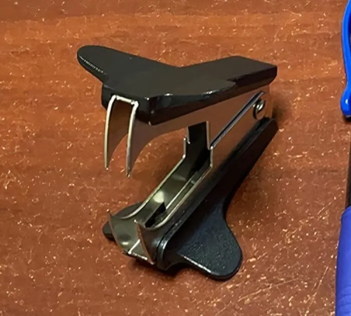 That <a Style="Display:inline;" Href="Https://Www.amazon.com/Zztx-Staple-Remover-Puller-Removal/Dp/B07pk62y28?ie=utf8&th=1&linkcode=ll1&tag=bpdog-20&linkid=9bfc4856d9fbdb3767b0796d18c01825&language=en_us&ref_=as_li_ss_tl" Target="_blank"><span Style="Font: Inherit; Color: #d74b1f;"> Staple Remover</Span> In Your Desk Drawer Isn't Just For Fixing Paperwork Fails, It's Also Your Key To Unlocking Stubborn Key Rings Without Breaking A Nail