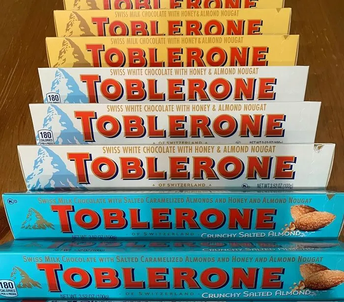 Stop Snapping Your <a Style="Display:inline;" Href="Https://Www.amazon.com/Toblerone-Chocolate-Variety-Crunchy-Caramelized/Dp/B08j3bpfds?crid=2q1c7ml3oyr8&dib=eyj2ijoimsj9.hvpqcx6w2lx8xpzauk8udfrhh_kuo9rdqec9ch3sharyoigapcf9has0lk5norxz8sq4bdx0-Xlanneseups4ty6gf35sppq7vyf2wnghyphlfhdmnius5ehn7mm7kbmpbxsh29eodcea66f70np9rkaebd4ge_bjdilb8ekw2bijedelagbor6ttxpwyldu2ast-Yeyp_yz_tm5yqlv-Nwb8guckemsbtjrcrcej77gqzikwreyrrdkldezoa-Mzs8sqhbbxdtm0q9ewdrqpxw2h5scwqtsadbaknwefu0.kaw_et_squt0sf9hb-Lgwoicwgvnc1ufotnkzao6nti&dib_tag=se&keywords=toblerone&qid=1721634545&sprefix=tobler%2caps%2c259&sr=8-6&linkcode=ll1&tag=bpdog-20&linkid=40bf856ef2fc2bf9bf35c45fa1aa013f&language=en_us&ref_=as_li_ss_tl" Target="_blank"><span Style="Font: Inherit; Color: #d74b1f;"> Toblerone</Span> Like A Savage! Gently Push The Triangles Inward To Break Them Off And Preserve Their Iconic Mountain Peaks