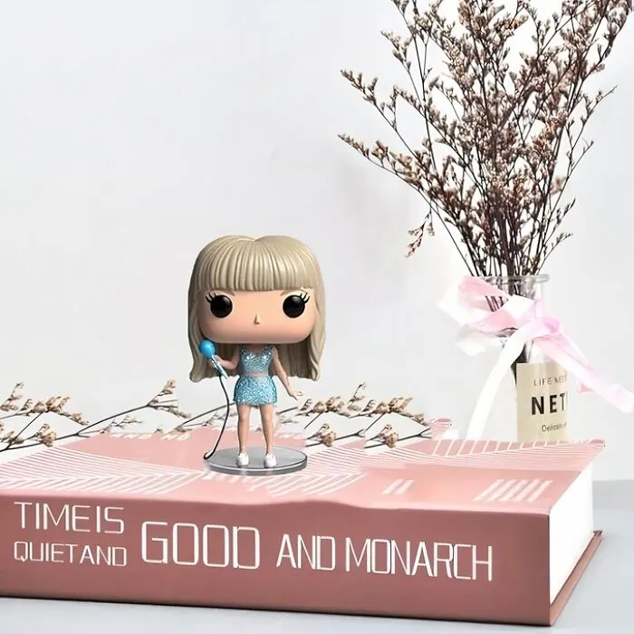 This <a Style="Display:inline;" Href=" Https://Www.amazon.com/Collectible-Sculptures-Commemorative-Ornaments-Lover-Living-Ornaments/Dp/B0d98515gv?crid=1o8co8ggwsmh&dib=eyj2ijoimsj9.x2mgu-Hslxhysw6eeurz-Kx2c7zouqo2n2nosv1ik_07hrfzskdmlwkwjzkz7arwalahqofoe22vx1q0b5uaj6jbtj9wnodnsxuetnjpoxp_w2c1sczmp3khmisq-Wo6tvndpdpvd0oa4pwohp3wlqgyzlc5losleh_5vmjq8hi07-1zldzsziohakdvwd4ddiuk7abuxk28f5vtsab6pdldg_nhkranpdxjqs4tqoizp9rwf4xnz5_ncmjw42fwgik9-Txlmontmbzizven9gnyp2gw1gynsdk68itoyvy.cjcbii9yyjdw7n9duhiwfo5d7ixo3uznjyyv0sb4jw0&dib_tag=se&keywords=taylor%2bswift%2bmerch&qid=1721649669&sprefix=taylor%2bw%2caps%2c353&sr=8-9&th=1&linkcode=ll1&tag=bpwasp-20&linkid=4c71f5bd3bc16a0d1158646b949c3599&language=en_us&ref_=as_li_ss_tl " Target="_blank"><span Style="Font: Inherit; Color: #d74b1f;"> Resin Figurine</Span> Is The Perfect Way To Commemorate Your Favorite Era