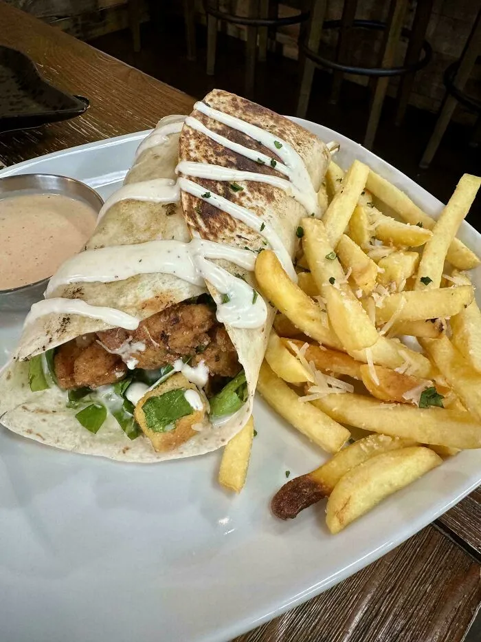Who Wants To Eat A Wrap With Their Hands Anyways?