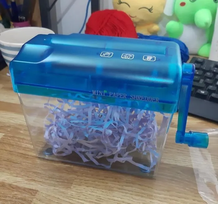 Most Secretive: <a Style="Display:inline;" Href="Https://Www.amazon.com/Jikiou-Shredder-Portable-Documents-Stationery/Dp/B09lcjhvmq?ie=utf8&linkcode=ll1&tag=bpkomodo-20&linkid=0b15bc8f6ce92b4e4c37ce7185e3f68a&language=en_us&ref_=as_li_ss_tl" Target="_blank"><span Style="Font: Inherit; Color: #d74b1f;"> Mini Hand Shredder Portable</Span>