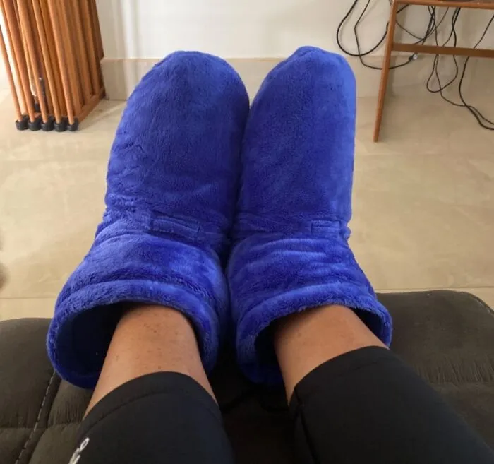 These <a Style="Display:inline;" Href="Https://Www.amazon.com/Microwaveable-Booties-Feet-Warmers-Deep-Penetrating/Dp/B08ky7649t?dib=eyj2ijoimsj9.ph0x6r40ijc7_yqwqx619idfmkqe2fhemxu0w3mze_7ebadizmmrablldlvspda0znx5ltzpf9zqxqxi4adg4r7pbm-Ek0idys1ysalkcfo.bordsbjhbge6rlt7xhupuow3efvxyexslwuh8ifbbbw&dib_tag=se&keywords=foot+care+products&qid=1722243364&sr=8-49-Spons&sp_csd=d2lkz2v0tmftzt1zcf9hdgzfbmv4da&psc=1&linkcode=ll1&tag=bparmadillo-20&linkid=ed73b97c372c894a783518cd3e678f7b&language=en_us&ref_=as_li_ss_tl"_blank"><span Style="Font: Inherit; Color: #d74b1f;"> Microwaveable Booties</Span> Are The Natural Remedy For Sore Muscles And Joints – Just A Few Minutes In The Microwave And You'll Be Feeling Like A New Person