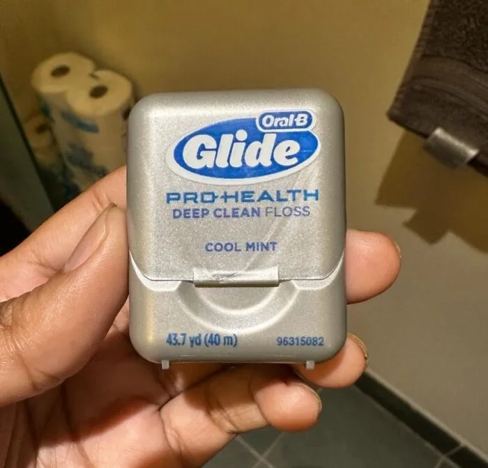 "Flossing. Partly because my teeth and gums feel better but also very much because I hadn't done it until I was in my mid-20s and now it's a solid part of my routine. So I use it to remind myself that I can change for the better and make new habits." - <span Style="Font:inherit;color:#808080"> starcollector</Span>