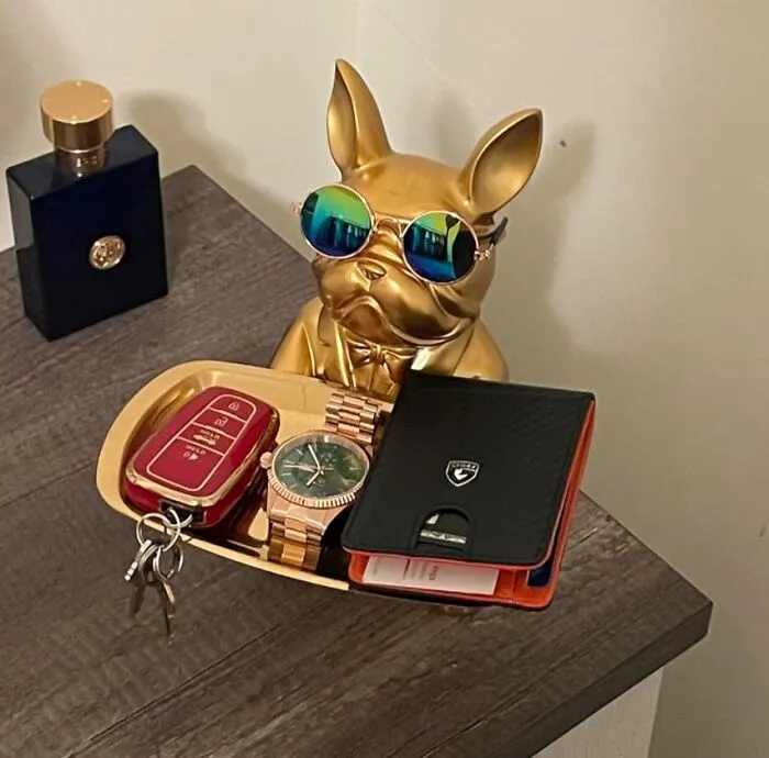 "ALWAYS put my keys and wallet in the same place EVERY time I come home." - <span Style="Font:inherit;color:#808080">High_Jumper81</Span>