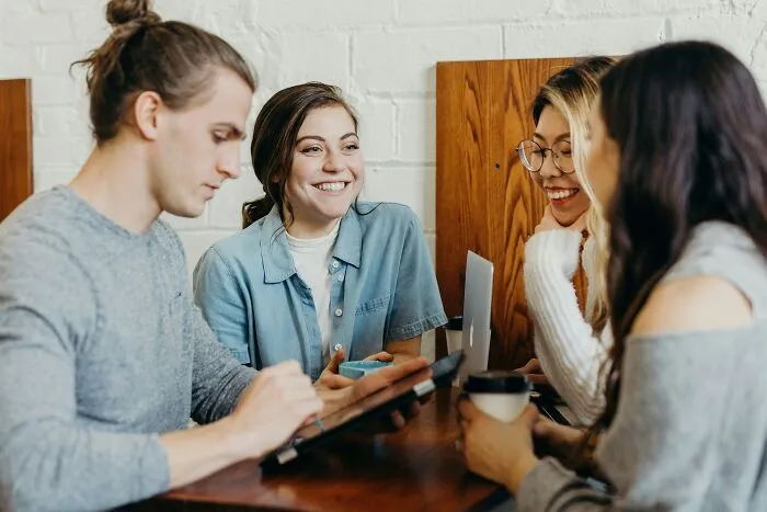 "Never Had A Normal Job In My Life": 30 Folks Who Escaped The 9-To-5 Explain What They Do For Work