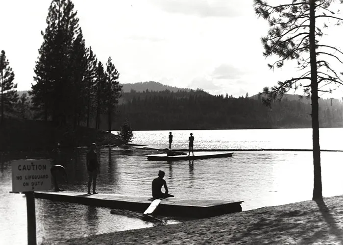50 Things That Meant People Were Rich Back In The Day That Are Pretty Basic Today