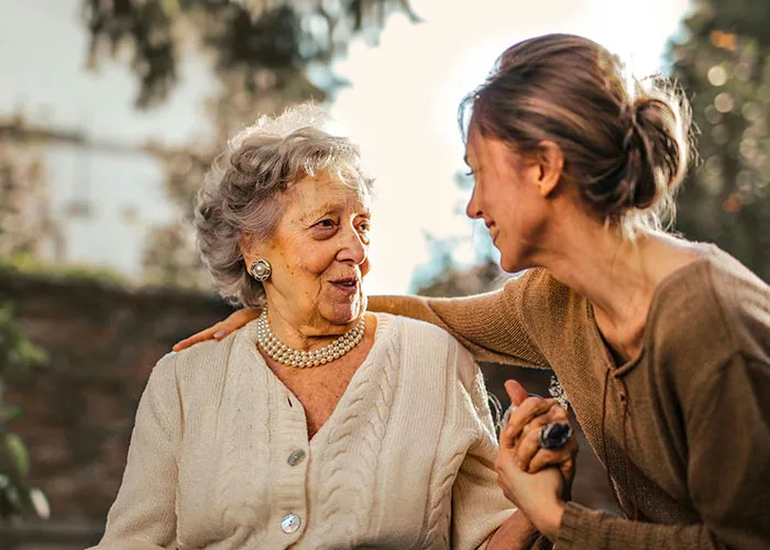 “The Work Is Never Done”: 30 Traditional Wives From the 20th Century Share Their Real Experiences