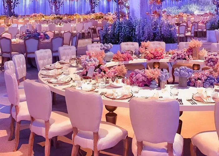20 Invitaciones con exigencias ridículas que la gente se vio obligada a seguir