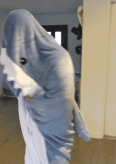 Get Ready To Chomp Down On Comfort With This <a Style="Display:inline;" Href=" Https://Www.amazon.com/Blanket-Hoodie-Wearable-Sleeping-Flannel/Dp/B0ch9sgdz2?crid=na74kdvqg0jk&dib=eyj2ijoimsj9.k6ayb8mzfe-Ktjmc2o38a8v2q6biogoqeya1hktvjpmchcb3dyjm9dypny2iurzvimlabfw0zpco2rscodhfkvbpcizorfuxmkqcdgnwp0uzud8oup3qnhftoz2xi1m9w5jasta8av1cxkhszipmbyfpjofnnzdag_orad-Ihqiznsli4xcs1okzfl8pwyatnkwztitr_5adfovetsmtp2u8vqyoivurenjrcjryui-Dneewp2ybjfqy8rvohlcqkydurxmikz8snfpvxxmqp2rizrpy2ci8c4lqni0f60w.zfz3jjynga9bj37gofe_8rqiwr9zeztk6d-Vzmoieym&dib_tag=se&keywords=interesting%2bfinds&qid=1722409289&sprefix=interesting%2caps%2c195&sr=8-51&th=1&linkcode=ll1&tag=bpkoala-20&linkid=5493aa3a4274d05730721f2524bb7cce&language=en_us&ref_=as_li_ss_tl " Target="_blank"><span Style="Font: Inherit; Color: #d74b1f;"> Wearable Shark Blanket</Span> - It's The Perfect Way To Stay Warm And Cuddly On Chilly Nights