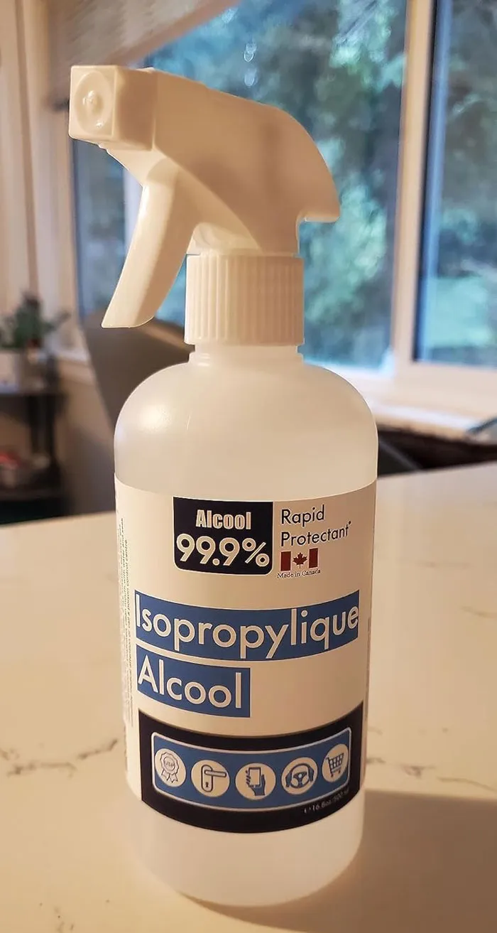 "Paper towels in the bathroom. This way I can wipe up counters and toilet often. We also keep a <a style="display:inline;" href="https://www.amazon.com/99-Isopropyl-Alcohol-Spray-Rubbing/dp/B0BX4R5T9S?crid=LJ5IR9X2M39N&dib=eyJ2IjoiMSJ9.2N3LU4H4E4rUB_Mu754MCyvZF-9j3dyIwl8-kMeaeMcbIo65ikMwiCVPsHKWk5BieEk-reLl08aNHgEJ97kPK-aCRAHuVFmt8EpFbdNYXg8kLmuuuaLGwwuCJqO4aZooJtgxt3FzUwcmaKrJ_Da4gWqo_Q3YgHW6w6it49gJz8dSOwiuAaRtrnZ79Q-DASVPIjGG2DwJ9eec9TgwKXraYPSAFJCV-J37KWOiYvTjKE-x6USsb0WnHwnE51DFPlbvli_pS1q5Uu1ioGc2qU1NNf-G2P8VizApa1Ql-9vpRmM.pa8NPJyCQEiy8-NFaYzChy1tU_qOpiGL8T4GvBqRETI&dib_tag=se&keywords=rubbing+alcohol+spray&qid=1721642857&sprefix=rubbing+alcohol+s%2Caps%2C232&sr=8-6&linkCode=ll1&tag=bpsheep-20&linkId=c9d30fea7a65c956e21a0ff5b88cc274&language=en_US&ref_=as_li_ss_tl" target="_blank"><span Style="Font:inherit;color:#d74b1f;"> spritz bottle of rubbing alcohol</Span> in the bathroom for quick cleanings between deep cleanings." - <span Style="Font:inherit;color:#808080"> Head-Drag-1440 </Span>