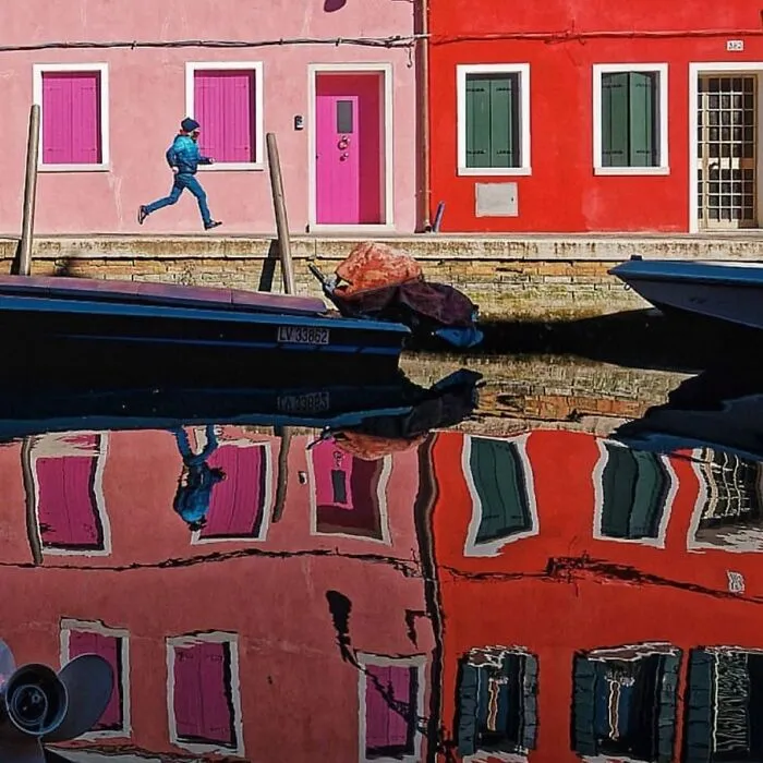 Esta cuenta de Instagram presenta divertidas fotografías urbanas, aquí tienes 50 de las más nuevas