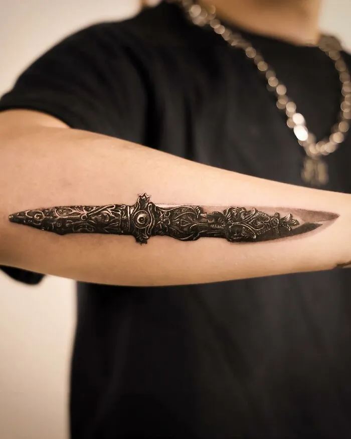 This Artist's Hyperrealistic Tattoos Look Like Photographs (17 Pics)