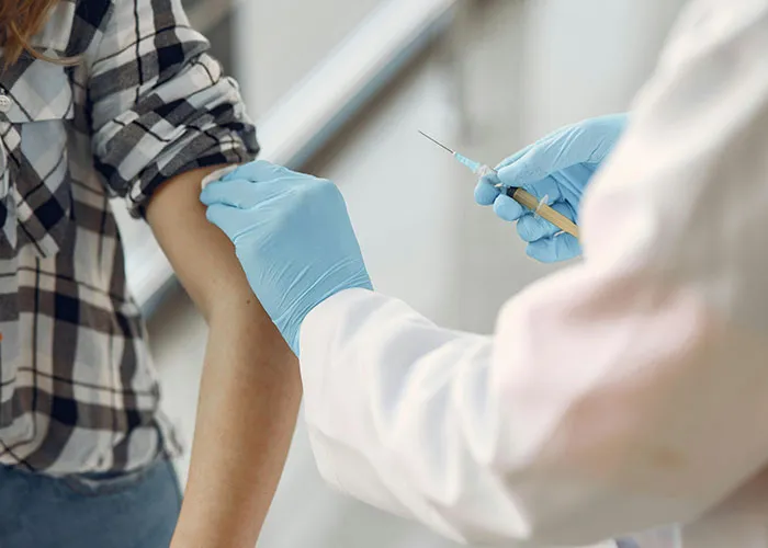 Medical Professionals Debunk 30 Health Myths People Still Believe To Be True