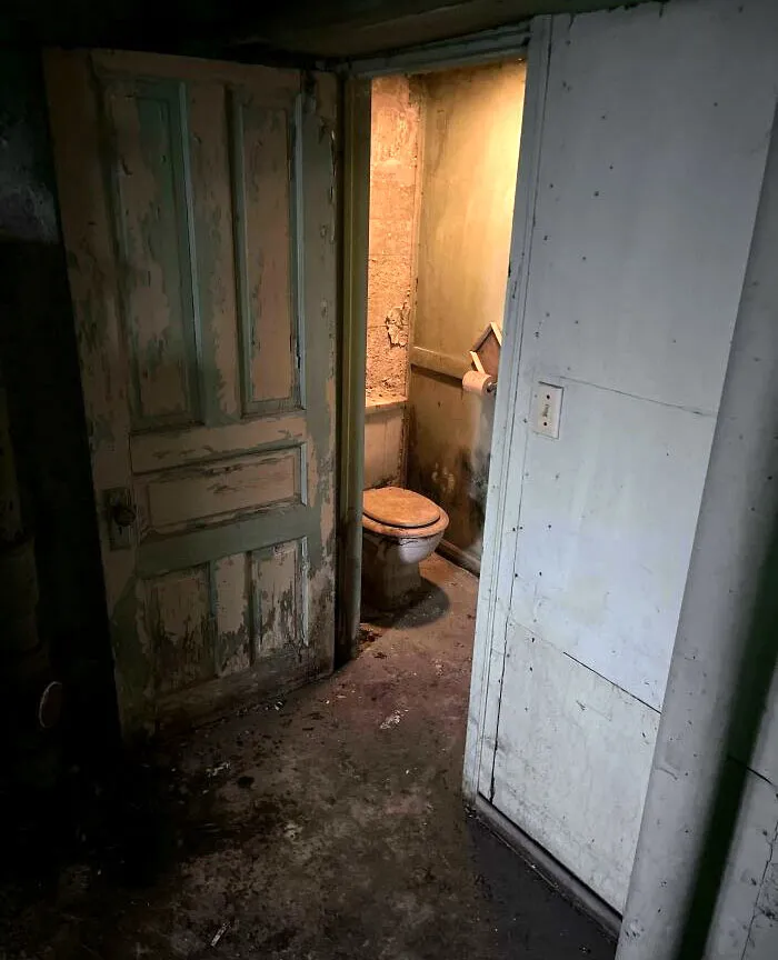 A Bathroom In A Customer's Basement Where I Was Rodding Their Drain