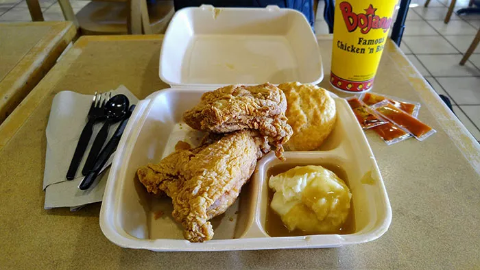 30 Dishes People Shouldn’t Buy From Fast Food Places, According To The Employees