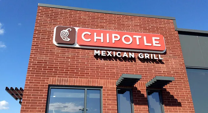 30 Dishes People Shouldn’t Buy From Fast Food Places, According To The Employees