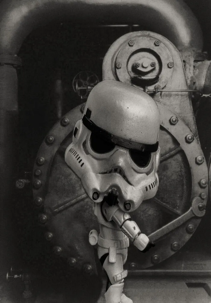 "How Do You Fly This Thing?"