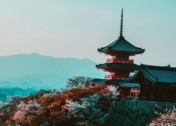 “Bad Human Behavior Everywhere”: 30 Places That Are No Longer Worth Visiting Due To The Crowds