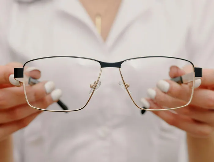 “NO Ads”: 30 Nearly Obsolete Items People Prefer Over Modern Alternatives
