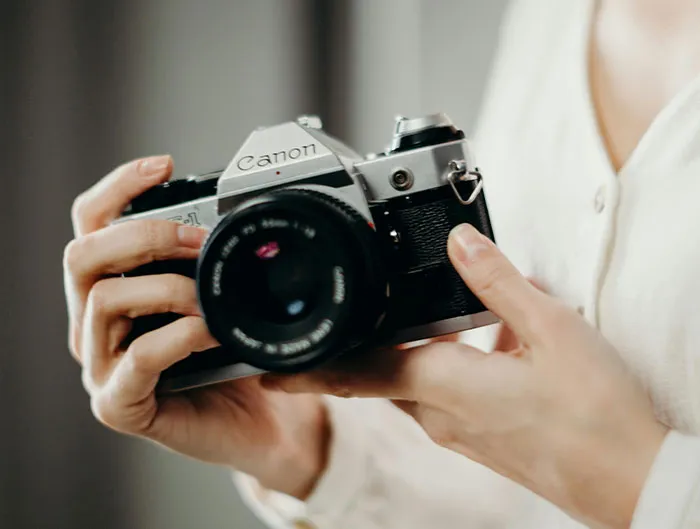 “NO Ads”: 30 Nearly Obsolete Items People Prefer Over Modern Alternatives
