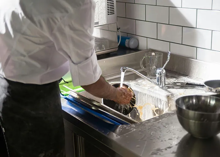 “I Don’t Do Women’s Work”: 30 Reasons People Got Fired On Their First Day On The Job