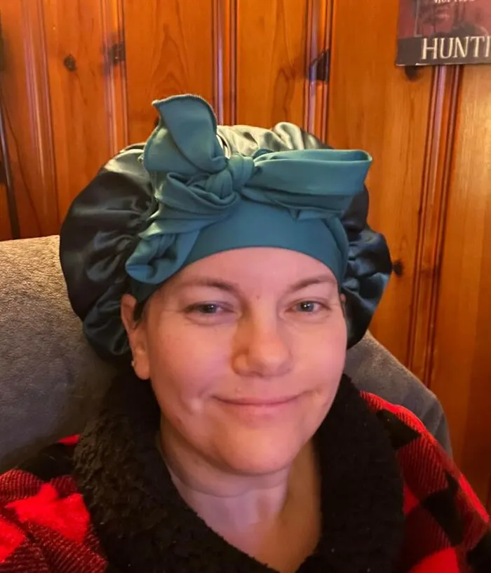 A <a Style="Display:inline;" Href="Https://Www.amazon.com/Yanibest-Bonnet-Sleeping-Double-Bonnets/Dp/B0blyffmsv?ie=utf8&linkcode=ll1&tag=bpgoat-20&linkid=e1042c4769803b3c72e98cad804b61ac&language=en_us&ref_=as_li_ss_tl" Target="_blank"><span Style="Font:inherit;color:#d74b1f;"> Satin Bonnet</Span> Keeps Your Curls Happy And Healthy While You Sleep