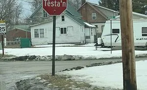 50 Clever Signs Spotted In Public That Deserved To Be Photographed (New Pics)