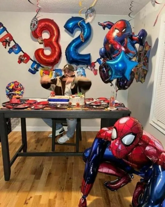 30 Epic Pics That Go Harder Than They Have To (New Pics)