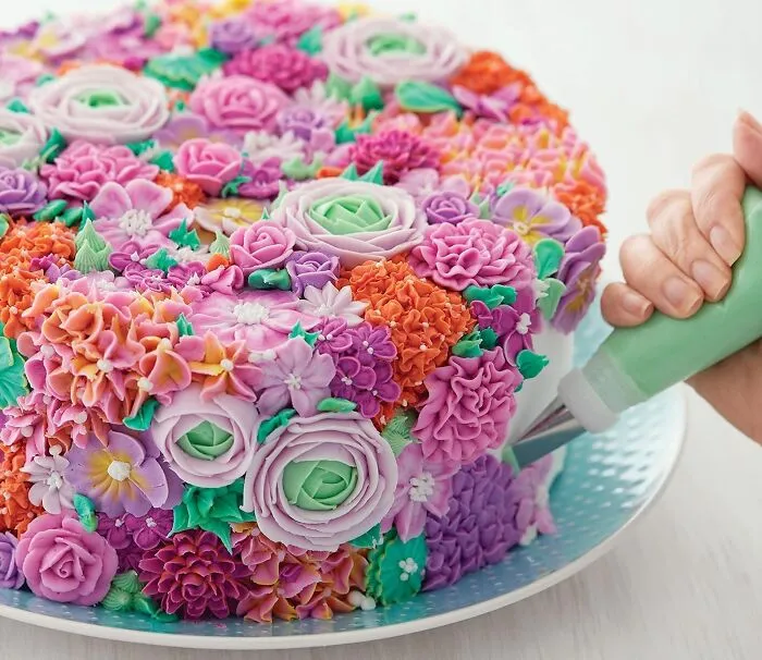 Cake Decorating Lets You Turn Simple Cakes Into Stunning Creations. With The   <a Style="Display:inline;" Href="Https://Www.amazon.com/Dp/B0718wh6w3?ascsubtag=5827317%2c12%2c35%2cd%2c0%2c0%2c0%2c900%3a2%3b974%3a3%3b1125%3a2%3b1338%3a1%2c16274992%2c0%2c0%2c0&btn_ref=srctok-9f671eb78729a134&th=1&linkcode=ll1&tag=bpgoose-20&linkid=dfdb4307830d044593c4594ac6e52087&language=en_us&ref_=as_li_ss_tl " Target="_blank"><span Style="Font: Inherit; Color: #d74b1f;"> Ultimate Cake Decorating Tools Set And Tool Box Organizer</Span>, You'll Have All The Tools You Need To Unleash Your Inner Pastry Chef