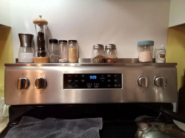 Your Stovetop Is About To Become Prime Real Estate Thanks To This   <a Style="Display:inline;" Href="Https://Www.amazon.com/Stoveshelf-Magnetic-Shelf-Kitchen-Stove/Dp/B08xyg3kd2?ie=utf8&linkcode=ll1&tag=bporca-20&linkid=6ae828e22c3ae168b86fcd20c2f37eab&language=en_us&ref_=as_li_ss_tl " Target="_blank"><span Style="Font: Inherit; Color: #d74b1f;"> Length White Magnetic Shelf</Span> – It's The Stylish And Practical Way To Maximize Your Kitchen Space