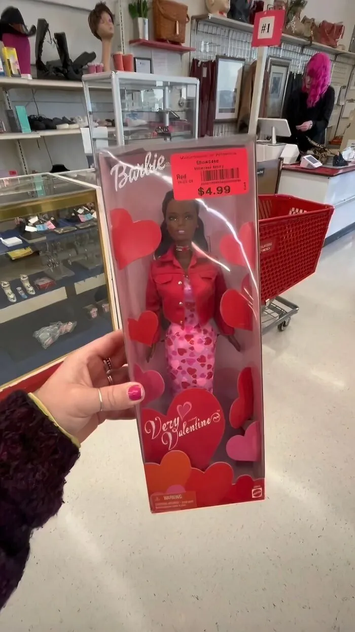 This IG Page Is Dedicated To Nostalgic Things Found In Thrift Stores, Here Are The 30 Best Ones