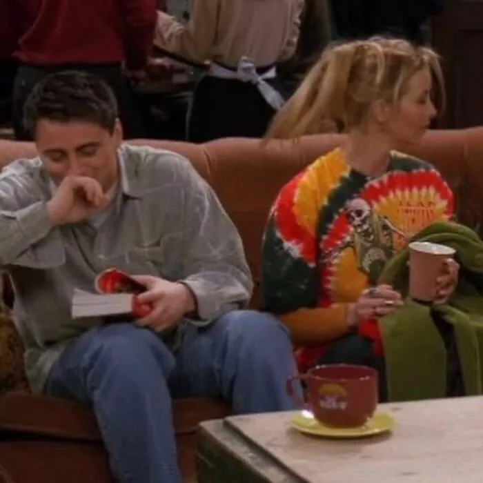 Lisa Kudrow Aka “Phoebe” Wearing A Team Lithuania Basketball Tee While Filming An Episode Of Friends In 1997