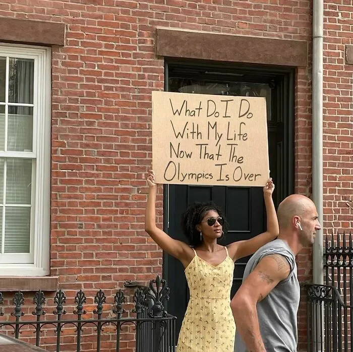 45 Times “Dudette With Sign” Did Everyone A Public Service And Protested Irritating Things (New Pics)