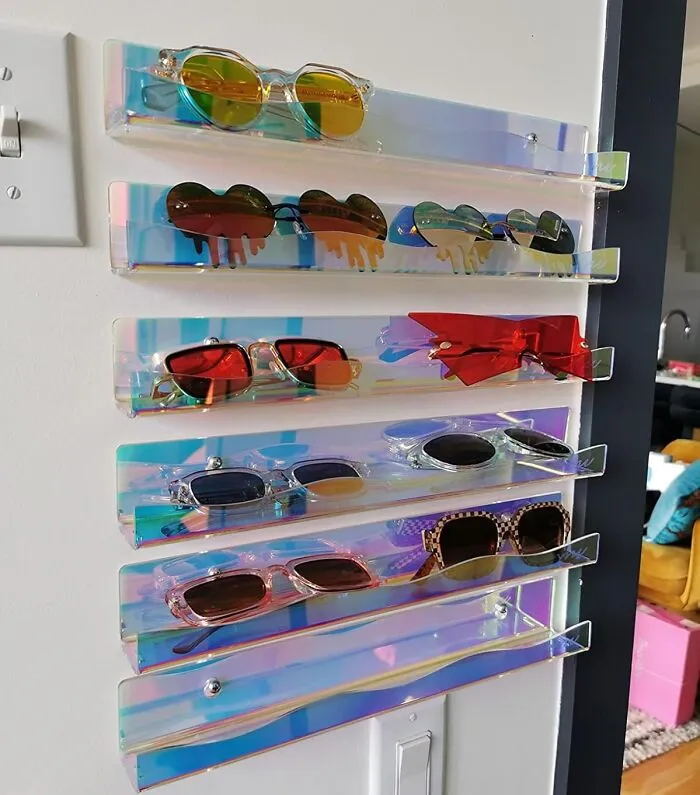 These <a Style="Display:inline;" Href="Https://Www.amazon.com/Ymvv-Iridescent-Organizer-Supplies-Retailers/Dp/B095wddcgj?ie=utf8&th=1&linkcode=ll1&tag=bpwoodpecker-20&linkid=f444aacb834267f5fb95f9e6e81968d1&language=en_us&ref_=as_li_ss_tl " Target="_blank"><span Style="Font: Inherit; Color: #d74b1f;"> Wavy Iridescent Shelves</Span> Are So Groovy, They'll Make Your Knick-Knacks Feel Like They're Dancing To A 70s Disco Beat
