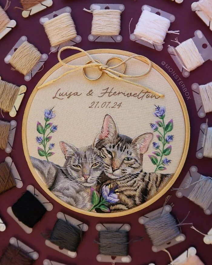I’m Used To Working On Pet Portraits With Just Their Faces Showing, But For This Wedding Ring Holder The Lady Wanted The Whole Picture, Including Their Bodies Because Of Their Cute Pose. I Decided To Tackle It, And After 49 Colors Of Thread And 67 Hours Of Stitching Here It Is! 🥹♥️