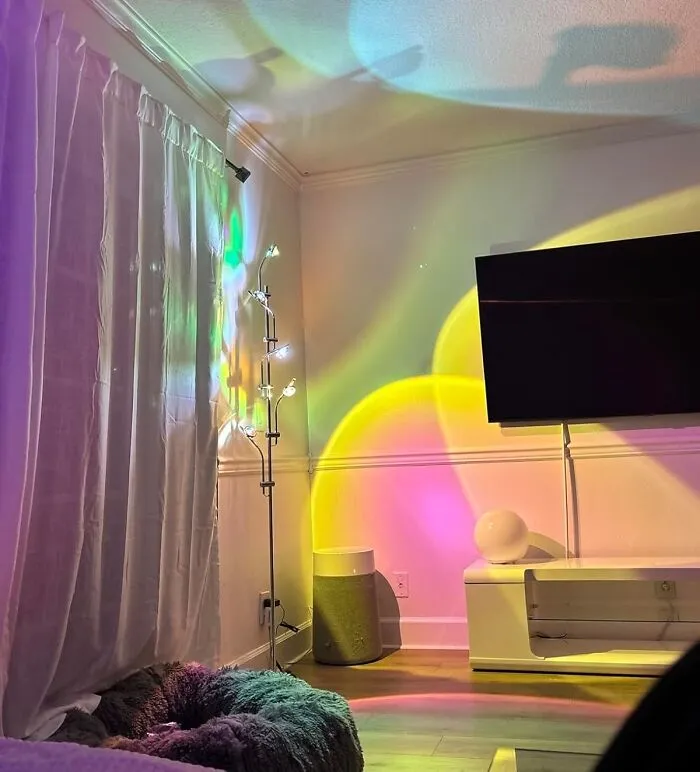 Transform Your Room Into A Dreamy, Ethereal Escape With This Mesmerizing <a Style="Display:inline;" Href="Https://Www.amazon.com/Tacahe-Rgbw-Halo-Projector-Floor/Dp/B09q86q9fn?ie=utf8&linkcode=ll1&tag=bplamb-20&linkid=a57d62011400663f71c35555fca8dcc0&language=en_us&ref_=as_li_ss_tl" Target="_blank">     <span Style="Font: Inherit; Color: #d74b1f;"> Halo Projector Floor Lamp</Span>