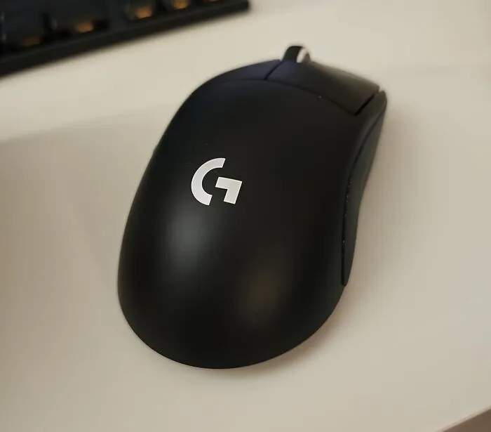 Forget Clunky Mice That Weigh You Down. This <a Style="Display:inline;" Href="Https://Www.amazon.com/Logitech-Superlight-Lightspeed-Lightweight-Programmable/Dp/B09nbwqdkx?ie=utf8&th=1&linkcode=ll1&tag=bpcorgi-20&linkid=032e66f81b95dba0e9922f3a299b7266&language=en_us&ref_=as_li_ss_tl" Target="_blank">     <span Style="Font: Inherit; Color: #d74b1f;"> Logitech G Pro X Superlight</Span> Is So Light, It'll Feel Like You're Barely Holding Anything