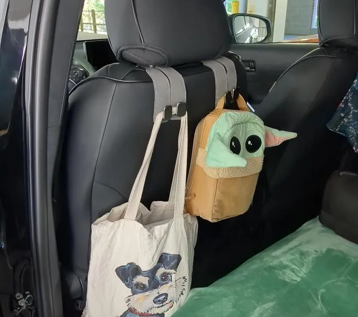 Turn Your Headrest Into A Hanging Garden Of Bags And Jackets With These  <a Style="Display:inline;" Href="Https://Www.amazon.com/Amelity-Headrest-Storage-Leather-Black-2/Dp/B0cx18tfqd?ie=utf8&linkcode=ll1&tag=bpmammoth-20&linkid=fe69403c2f5b9f83a6285505a5d35286&language=en_us&ref_=as_li_ss_tl " Target="_blank">     <span Style="Font: Inherit; Color: #d74b1f;"> Car Hooks</Span> - No More Clutter, Just Convenient Storage